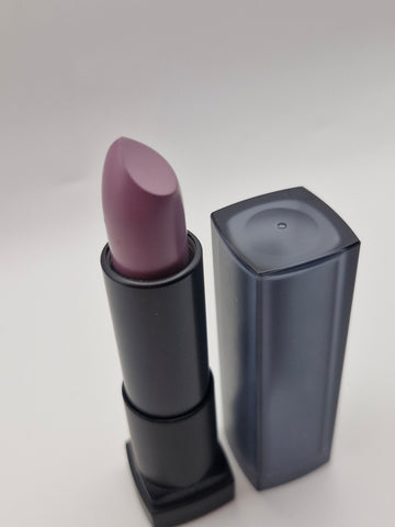 Maybelline Color Sensational Powder Matte Lipstick 45 Smokey Jade