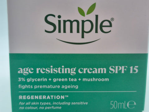 Simple Regeneration Age Resisting Face Cream SPF 15 with 3% Glycerin, Green Tea and Mushroom Extract Anti-Ageing Moisturiser 50 ml
